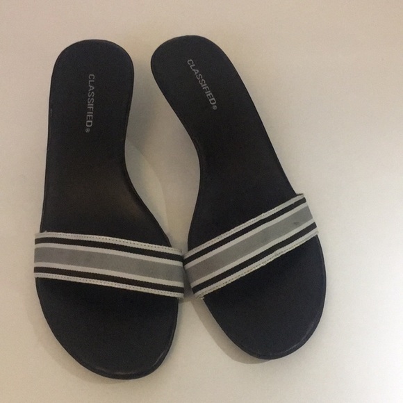 Classified kitten heel slip on shoe - Picture 7 of 9